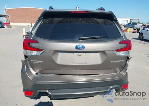 2023 Subaru Forester Premium z USA, uszkodzony, nr VIN JF2SKADC1PH454154